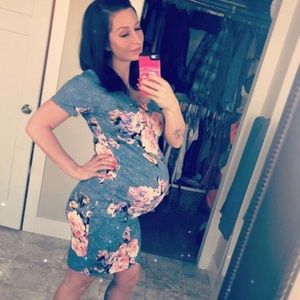 Maternity dress